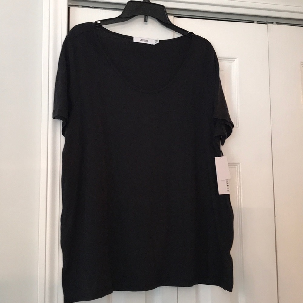 Just Fab Black T-shirt! XXL NWT